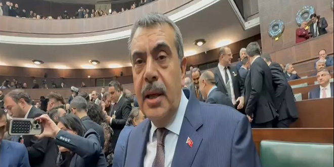 Bakan Tekin a��klad�: Ara tatil seminerleri online yap�lacak - Son Dakika Haber