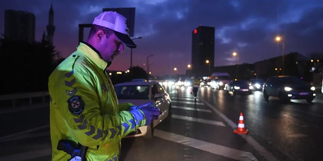 Kaynak��lara sabah s�rprizi! Polis drone ile yakalad� - Son Dakika Haber