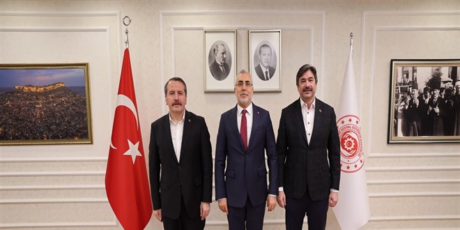 Bakan I��khan ile Memur-Sen heyeti bir araya geldi: Masada 8 madde var!