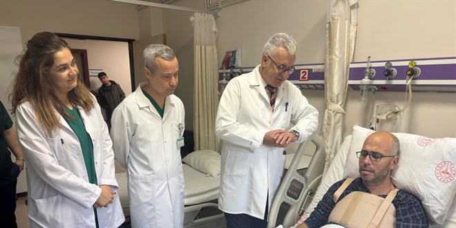 T�p mucizesi: 20 doktor, 11 saat ve yeniden atan bir kalp!