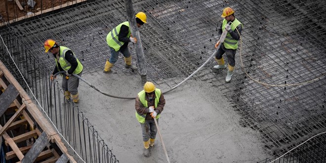 T�rkiye ekonomisinde b�y�menin lokomotifi "in�aat sekt�r�" oldu - Son Dakika Haber