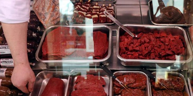 Et �r�nlerinde 'at eti' skandal� b�y�yor: 64 yeni �r�n listeye eklendi