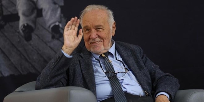 �lber Ortayl� bug�n son yolculu�una u�urlanacak