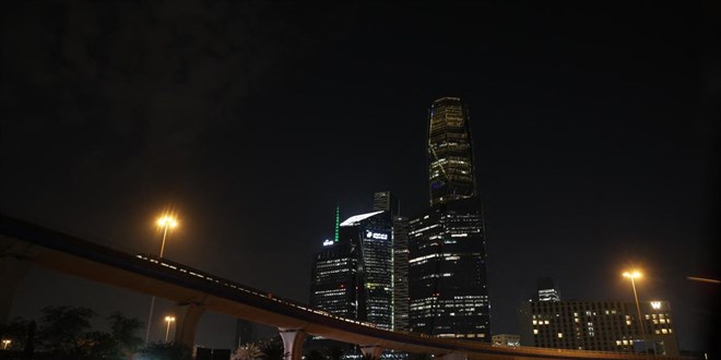 Suudi Arabistan: Bir f�ze ve 15 �HA d���r�ld� - Son Dakika Haber