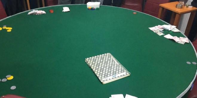 �zmir'de kumar oynayanlara 1,8 milyon lira ceza - Son Dakika Haber