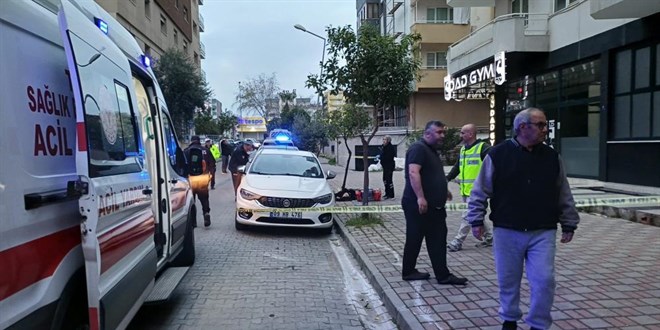 4 kattan zemine d��en 16 ya��ndaki k�z �ocu�u hayat�n� kaybetti - Son Dakika Haber