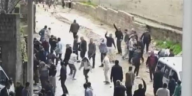 Hatay'da iki aile aras�nda kavga: 3 �l�, 22 yaral�