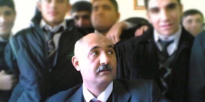 34 y�ll�k ��retmen tutukland�: 'Delil yok tart��mas�' - Son Dakika Haber