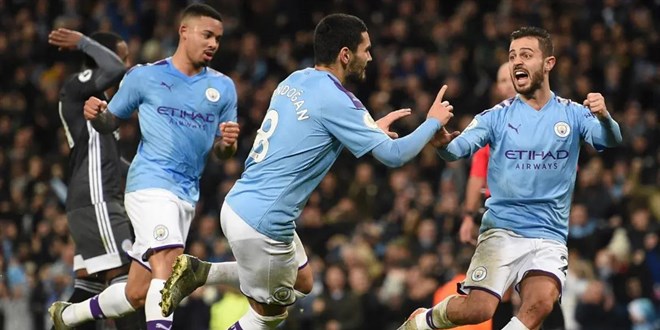 Galatasaray'da yaz transfer d�nemi i�in liste ba��nda iki isim var, �lkay devreye girecek - Son Dakika Haber