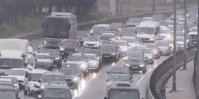 Bayram�n son g�n� d�n�� �ilesi ba�lad� - Son Dakika Haber