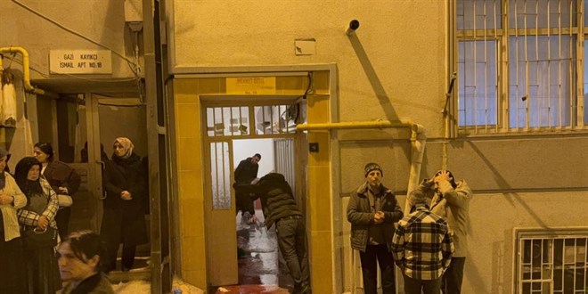 Apartman giri�inde deh�et: Bald�z�n� �ld�ren �ah�s intihar etti - Son Dakika Haber