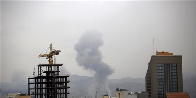 �srail, �ran'�n enerji alt yap�s�n� vurdu. Petrol yeniden y�kseldi - Son Dakika Haber