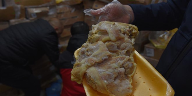 �anl�urfa'da 50 ton bozuk tavuk ele ge�irildi