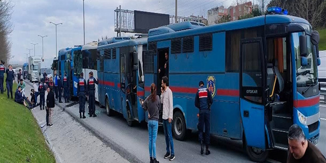 Valilikten 4 cezaevi nakil arac�n�n kar��t��� kazaya dair a��klama