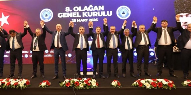 T�rkiye Kamu-Sen'de �nder Kahveci g�ven tazeledi