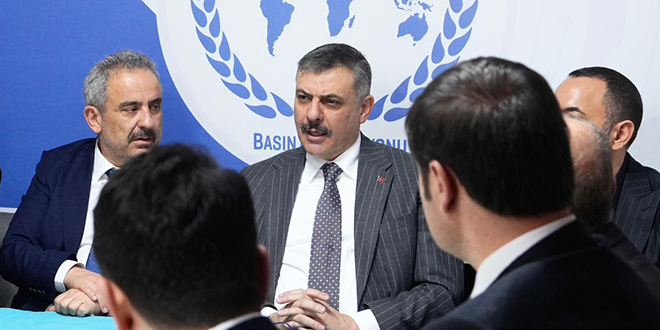 Bakan �ift�i'den 'APP plaka' a��klamas�: 'M�hr�' olan plakalara ceza kesilmeyecek! - Son Dakika Haber