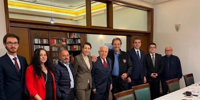 Elon Musk'�n babas� Errol Musk, Do�u Perin�ek ile bir araya geldi