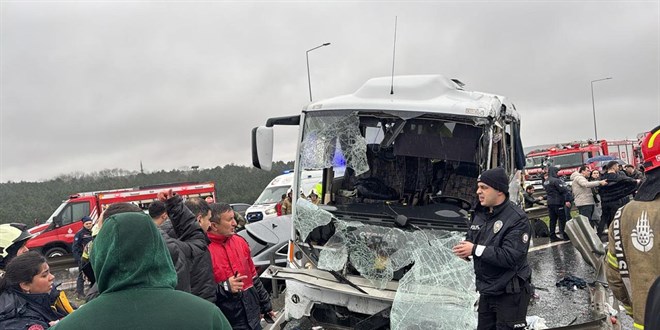 Polis Servisi Kazas�: �ehit Polis Hayata D�nd�r�ld� - Son Dakika Haber