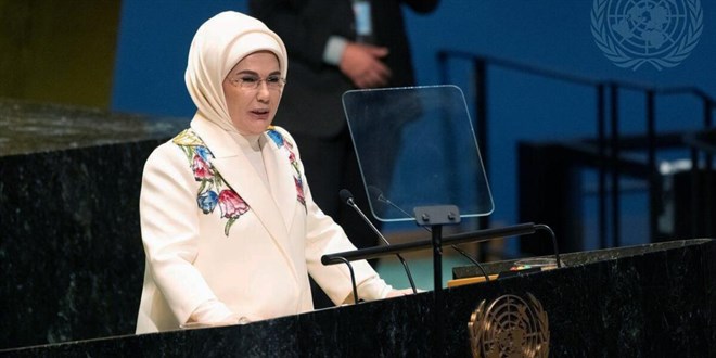 Emine Erdo�an: G�da israf�n�n faturas�n� t�m insanl�k �d�yor