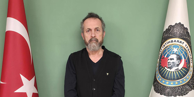 M�T, 12 y�ld�r aranan �nder S���rc�kl�o�lu'nu s�n�r �tesinde yakalad� - Son Dakika Haber