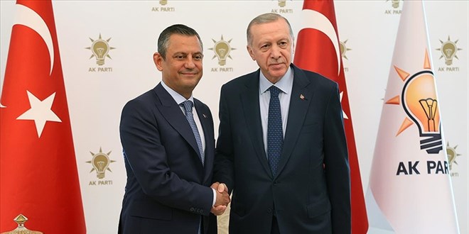 Erdo�an'dan �zel'e 500 bin liral�k tazminat davas�