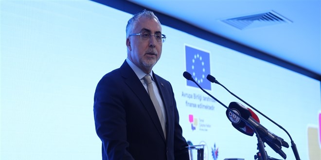 Bakan I��khan: Bizim i�in her bir �al��an�n huzuru her �eyden �nemli - Son Dakika Haber