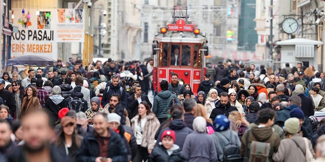 �stiklal Caddesi'nde tarihi rekor: 107 milyon ziyaret�i