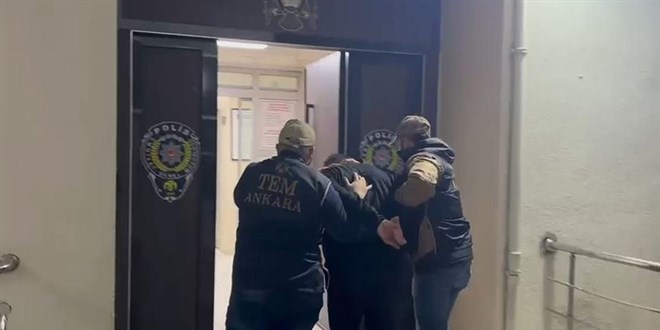 Sar� kategoride aranan darbeci binba�� Ankara'da yakaland� - Son Dakika Haber