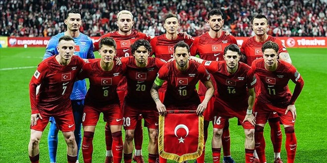 A Milli Futbol Tak�m�, FIFA d�nya klasman�nda 22. s�raya y�kseldi