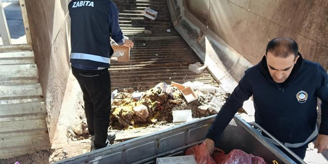 500 kilogram tarihi ge�mi� g�da imha edildi