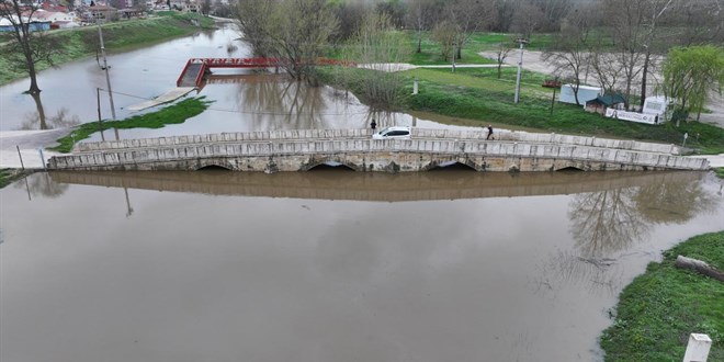 Tunca Nehri'nin debisi 3 g�nde 3,5 kat artt�