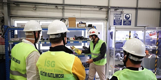 �SG e�itimlerinde uzaktan e�itim d�nemi resmen  ba�lad�