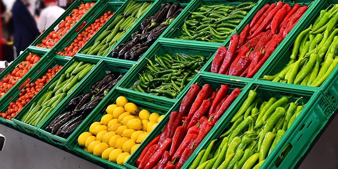 Meyve ve sebzede fahi� fiyat uygulayan i�letmelere 96,6 milyon lira ceza - Son Dakika Haber