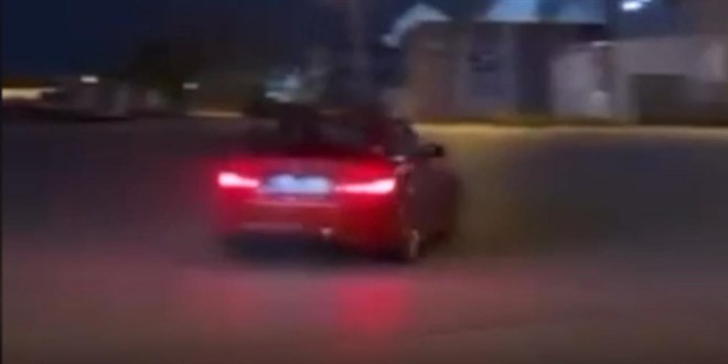 �zmir'de kav�akta drift atan s�r�c�ye 165 bin lira ceza uyguland�