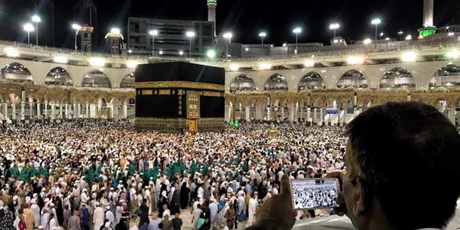 Tur �irketi iflas etti, 177 vatanda� kutsal topraklarda ma�dur oldu