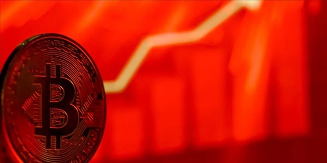 Bitcoin'de felaket senaryosu: '10 bin dolara gerileyebilir'