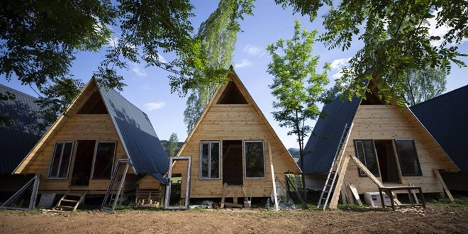 Tar�m arazilerindeki ka�ak yap�lar i�in y�k�m karar�: F�rsat��lara dikkat