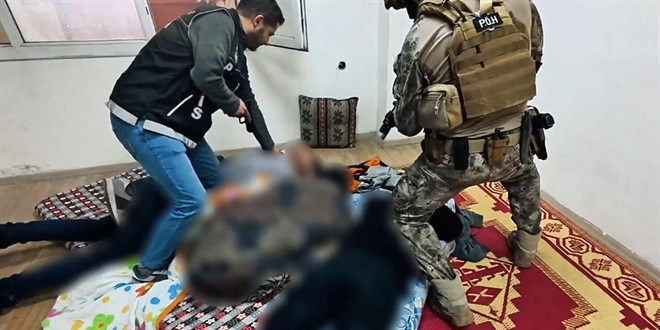 59 ilde 2 tonun �zerinde uyu�turucu ele ge�irildi - Son Dakika Haber