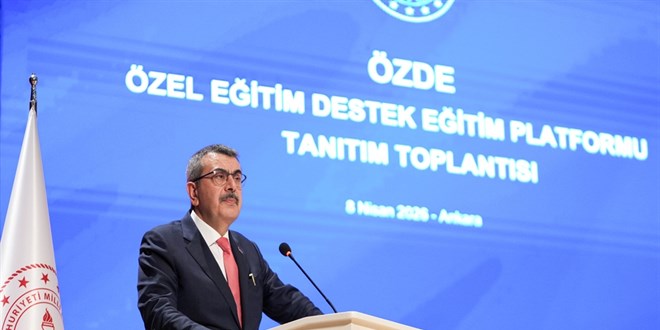Bakan Tekin tan�tt�: �ZDE ile ��renci, veli ve ��retmen ayn� �at�da - Son Dakika Haber