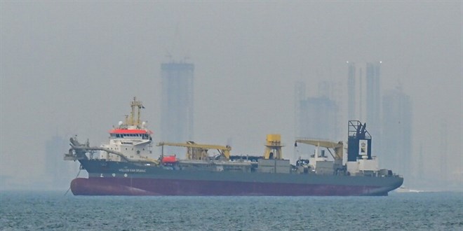 �ran, �srail'in L�bnan'a sald�rmas� nedeniyle H�rm�z Bo�az�'n� yeniden kapatt� - Son Dakika Haber