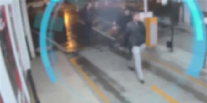 Polis noktas�na sald�r� d�zenleyen ter�ristlerin ke�if g�r�nt�lerine ula��ld� - Son Dakika Haber