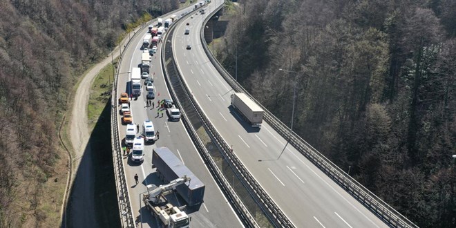 Anadolu Otoyolu'nda zincirleme kaza