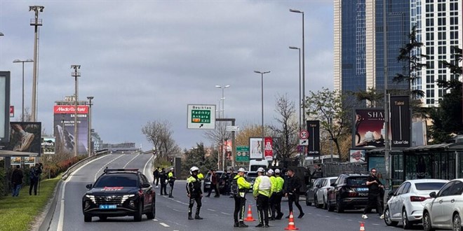 Be�ikta�'ta polis noktas�na y�nelik sald�r�da g�zalt� say�s� 17'ye y�kseldi