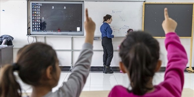 S�zle�meli ��retmenler de uzmanl�k tazminat� alabilecek - Son Dakika Haber