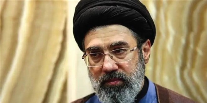 Hamaney: H�rm�z Bo�az�'n�n y�netimini yeni bir a�amaya ta��yaca��z