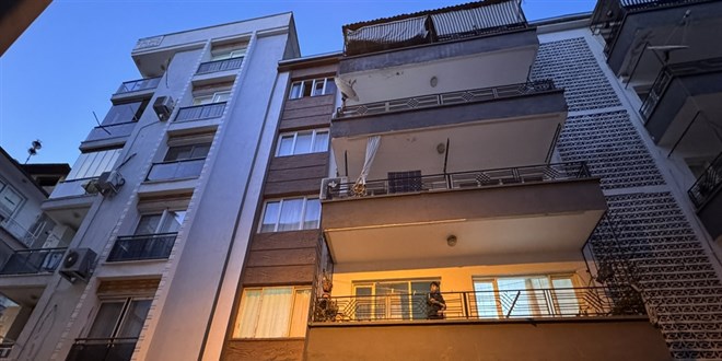 M��terisinin evinde temizlik yaparken 5'inci kattan d���p, �ld�