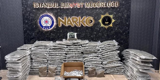 �stanbul'da yakla��k 176 kilogram uyu�turucu ele ge�irildi