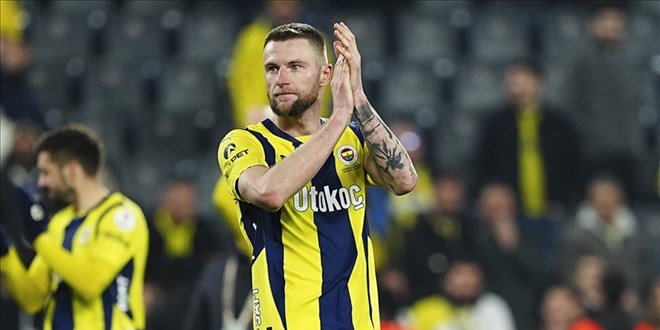 Fenerbah�eli futbolcu Milan Skriniar'in evinden h�rs�zl�k iddias� - Son Dakika Haber