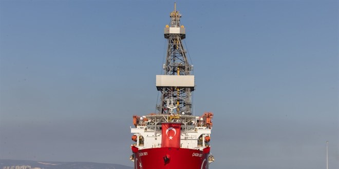 �a�r� Bey, Somali'de g�reve ba�lad�: D�nyan�n en derin ikinci sondaj� olacak!