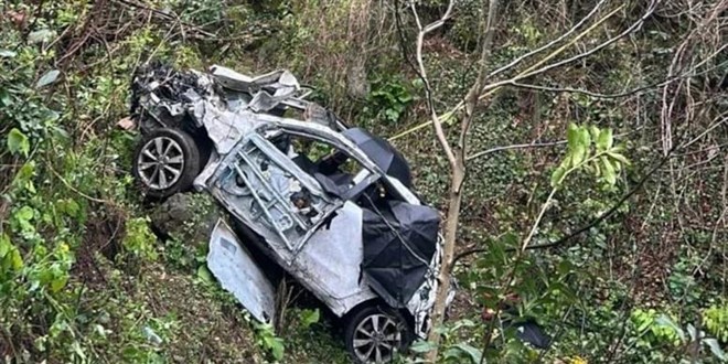 Esra ��retmen ve babas� hayat�n� kaybetti